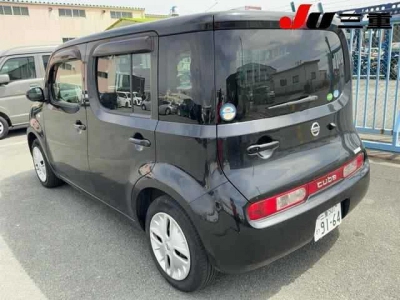 NISSAN CUBE