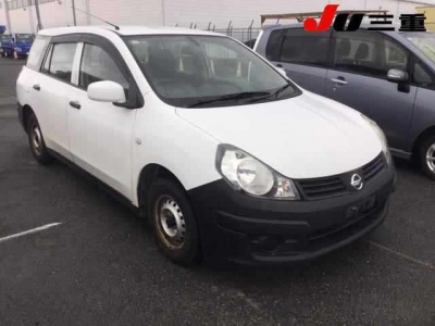 NISSAN AD VAN
