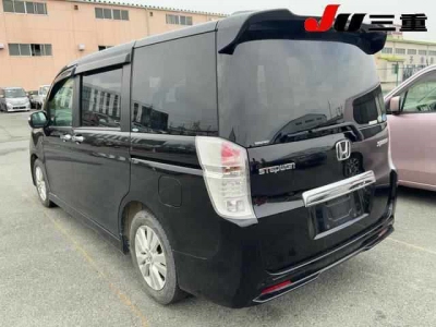 HONDA STEPWGN SPADA