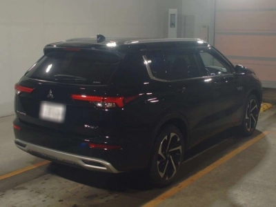 MITSUBISHI OUTLANDER PHEV
