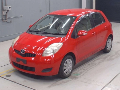 TOYOTA VITZ