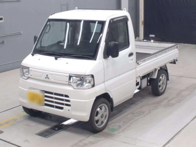 MITSUBISHI MINICAB TRUCK