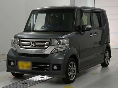 HONDA N BOX CUSTOM