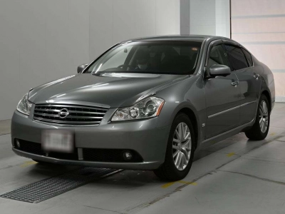 NISSAN FUGA