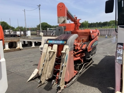 KUBOTA KUBOTA
