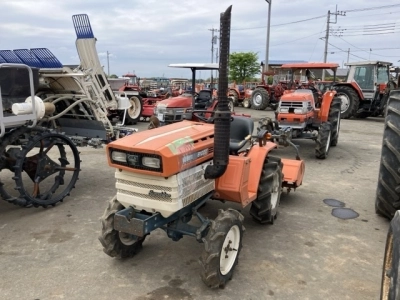 KUBOTA KUBOTA
