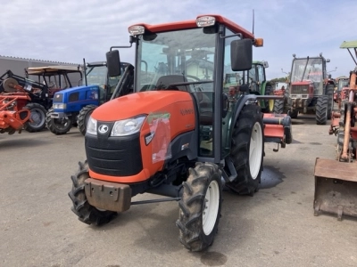 KUBOTA KUBOTA