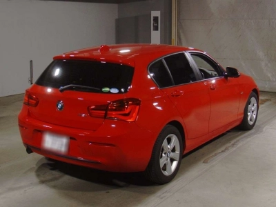BMW 1 SERIES