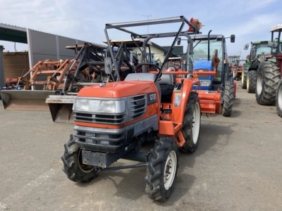 KUBOTA KUBOTA