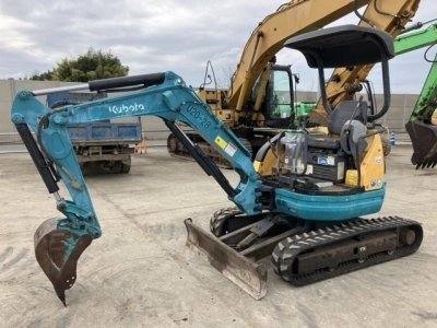 KUBOTA KUBOTA