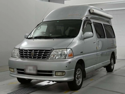 TOYOTA GRAND HIACE