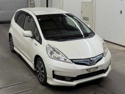 HONDA FIT HYBRID