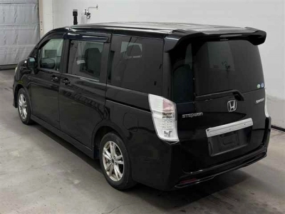HONDA STEPWGN SPADA