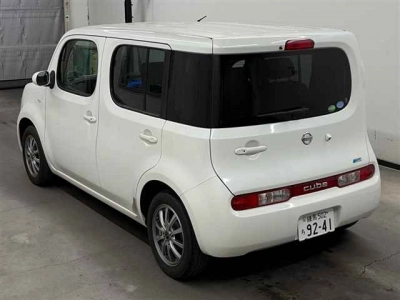 NISSAN CUBE