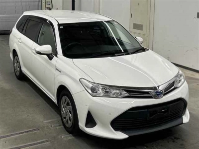 TOYOTA COROLLA FIELDER