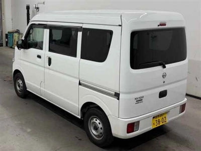 NISSAN NV100 CLIPPER