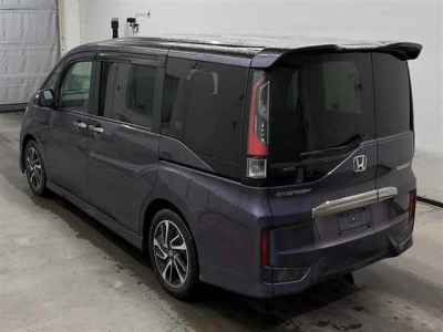 HONDA STEPWGN SPADA