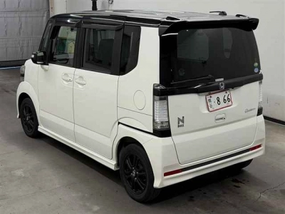 HONDA N BOX CUSTOM