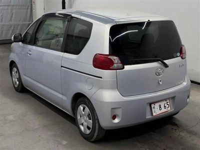 TOYOTA PORTE