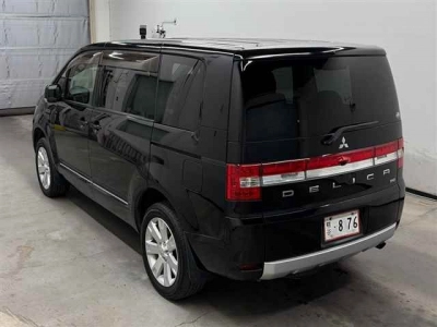 MITSUBISHI DELICA D:5