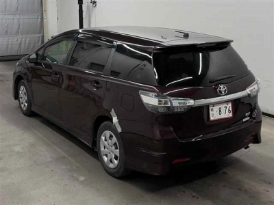 TOYOTA WISH