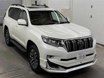 TOYOTA LAND CRUISER PRADO