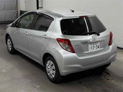 TOYOTA VITZ