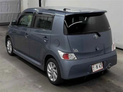 TOYOTA BB