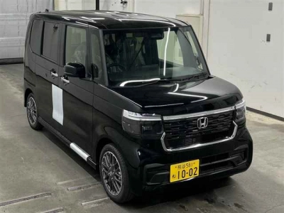 HONDA N BOX CUSTOM