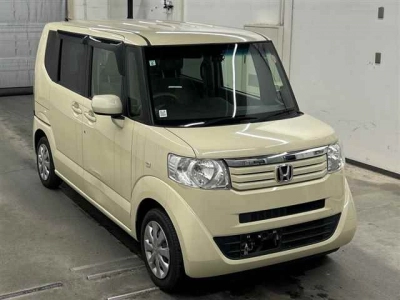 HONDA N BOX +