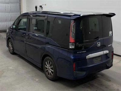 HONDA STEPWGN SPADA