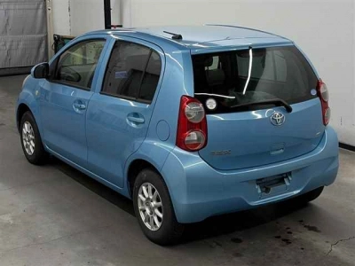 TOYOTA PASSO