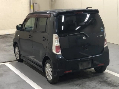 SUZUKI WAGON R STINGRAY