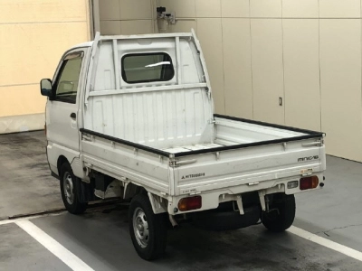 MITSUBISHI MINICAB