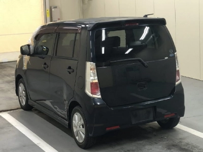 SUZUKI WAGON R STINGRAY