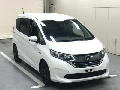 HONDA FREED HYBRID