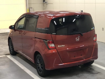 HONDA FREED SPIKE