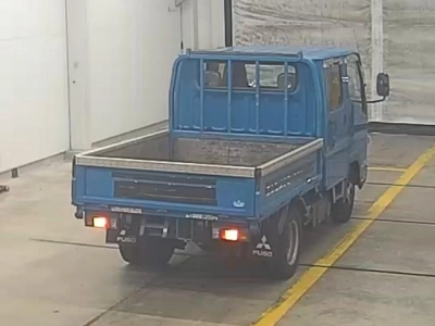 MITSUBISHI FUSO CANTER GUTS