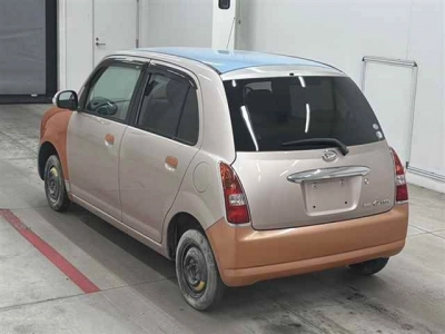 DAIHATSU MIRA GINO