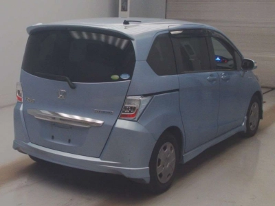 HONDA FREED HYBRID