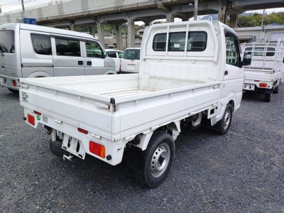 NISSAN NT100 CLIPPER