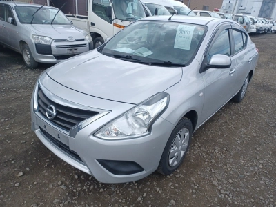 NISSAN TIIDA LATIO