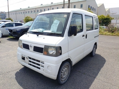 NISSAN CLIPPER