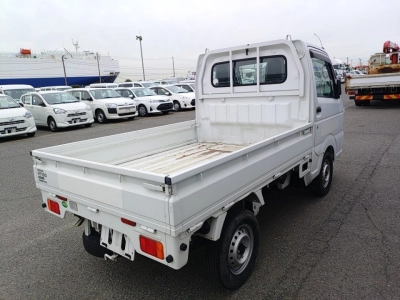 NISSAN NT100 CLIPPER