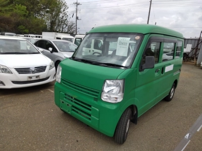NISSAN NV100 CLIPPER