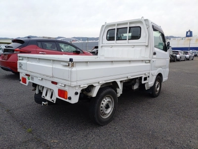 NISSAN NT100 CLIPPER
