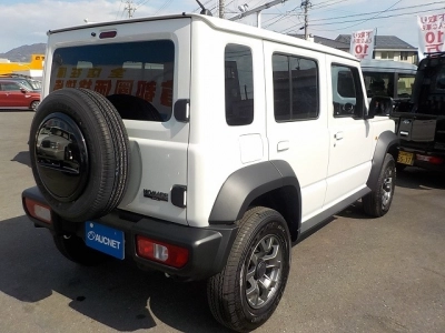 SUZUKI JIMNY NOMADE