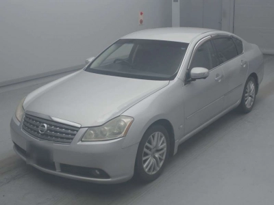 NISSAN FUGA