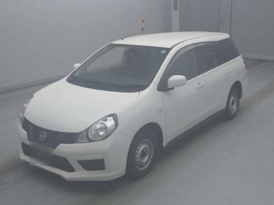 NISSAN AD