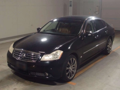 NISSAN FUGA
